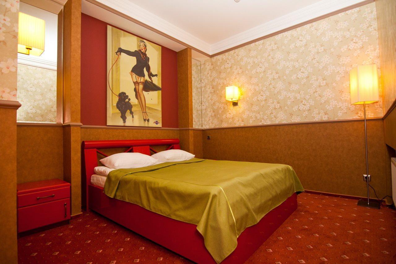 Road Star Hotel Dnipro Eksteriør billede