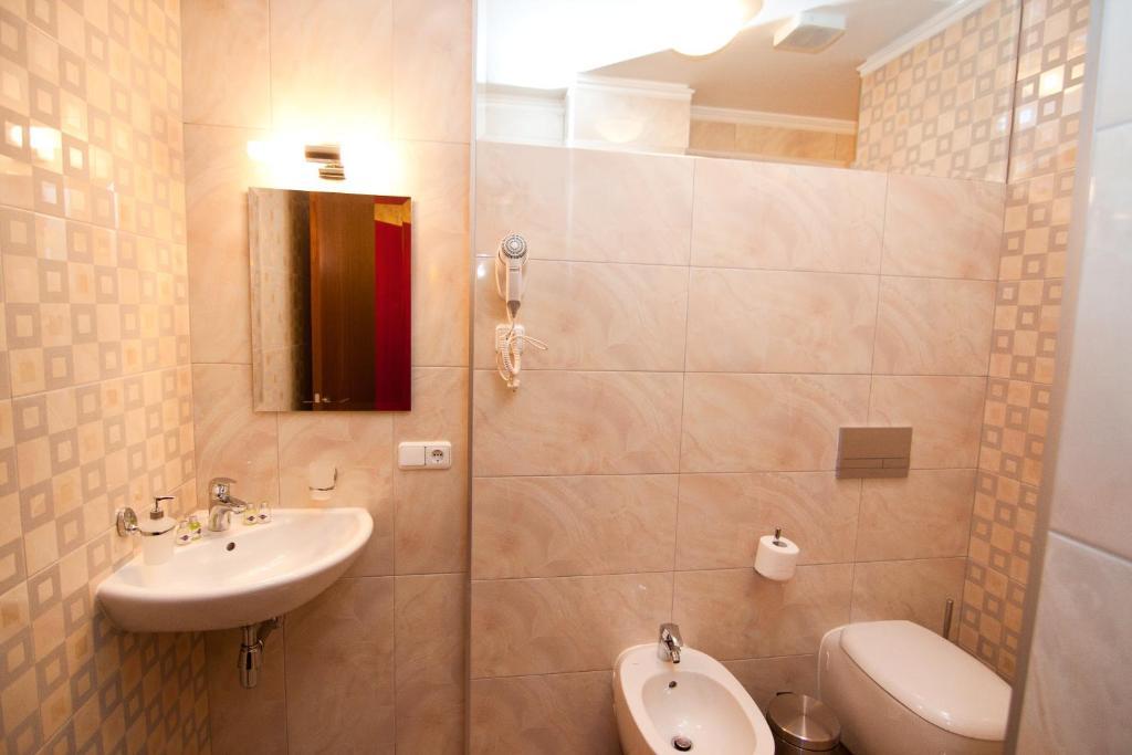 Road Star Hotel Dnipro Værelse billede
