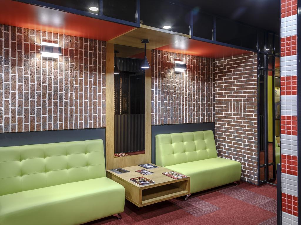 Road Star Hotel Dnipro Eksteriør billede